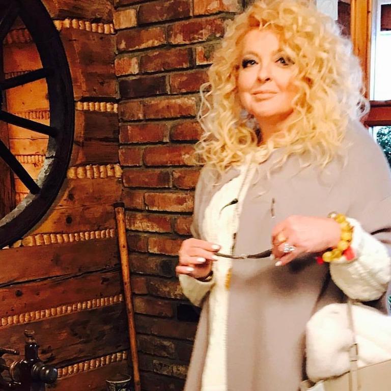 فندق Pyszna Stajenka Bakow  المظهر الخارجي الصورة